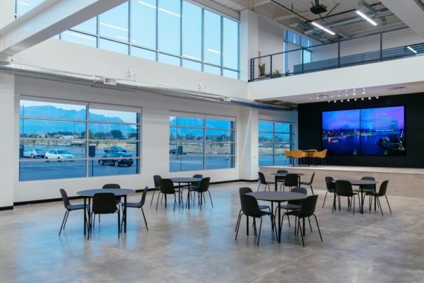 spacious sitting area in Lehi commercial office